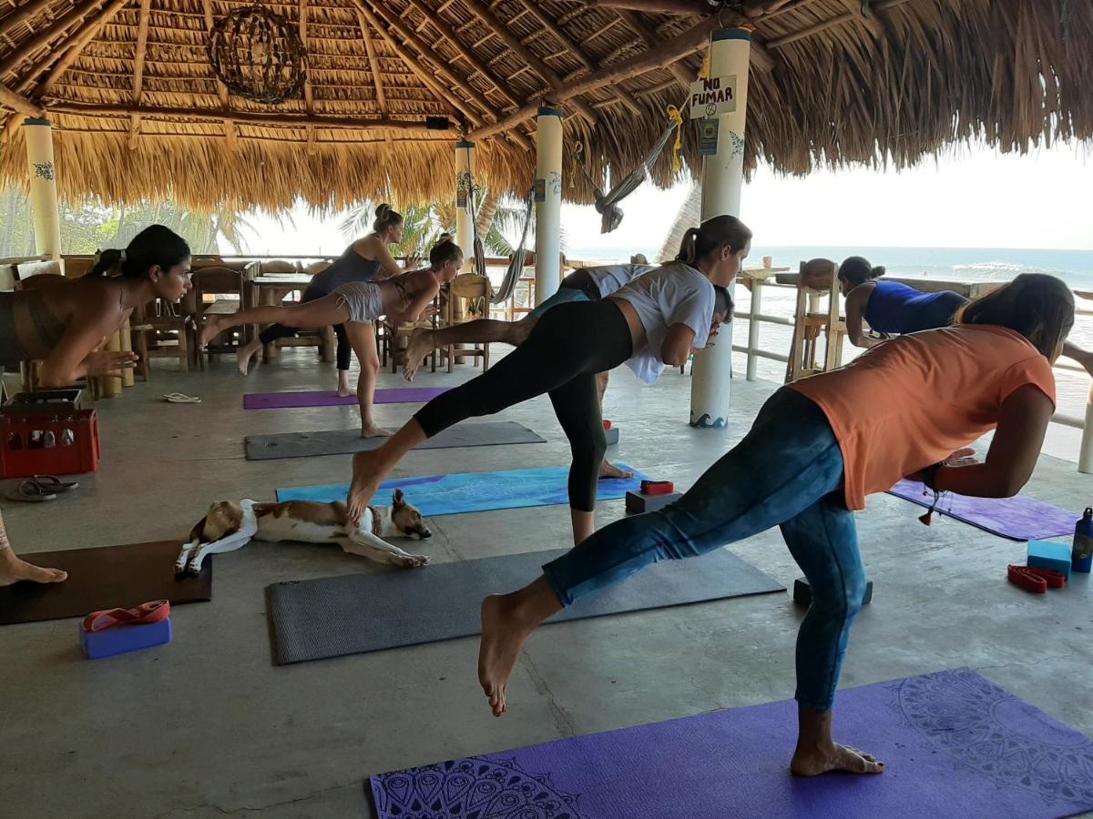 Olas Permanentes El Zonte Ngoại thất bức ảnh